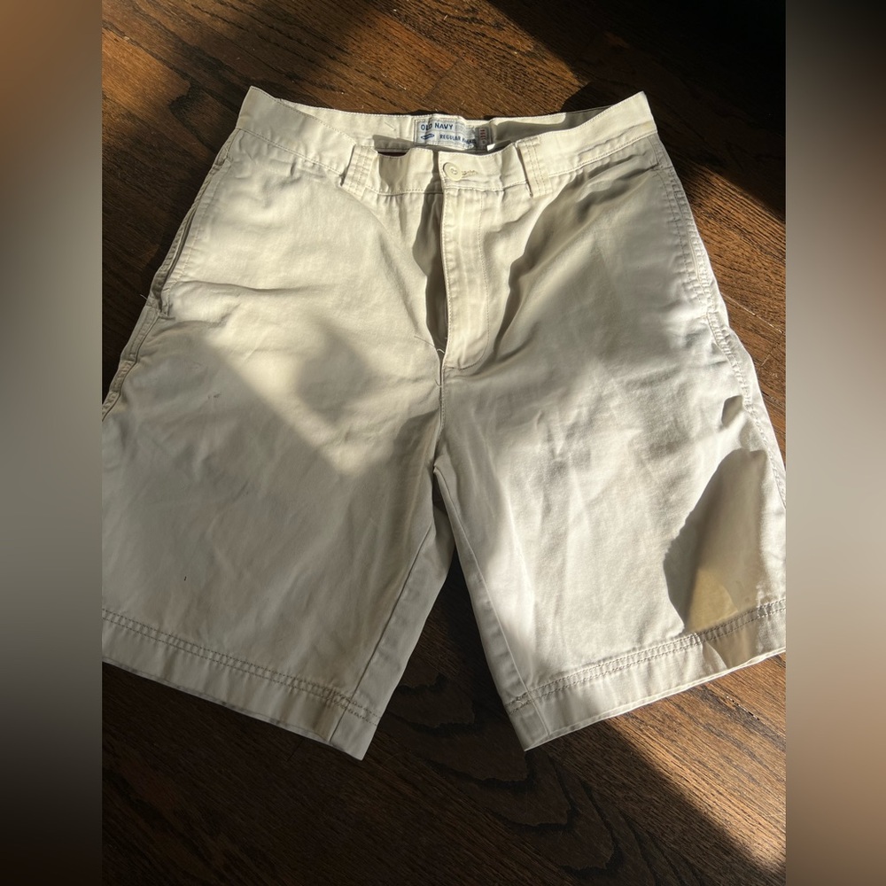 Vintage, Old Navy khaki shorts 🎀